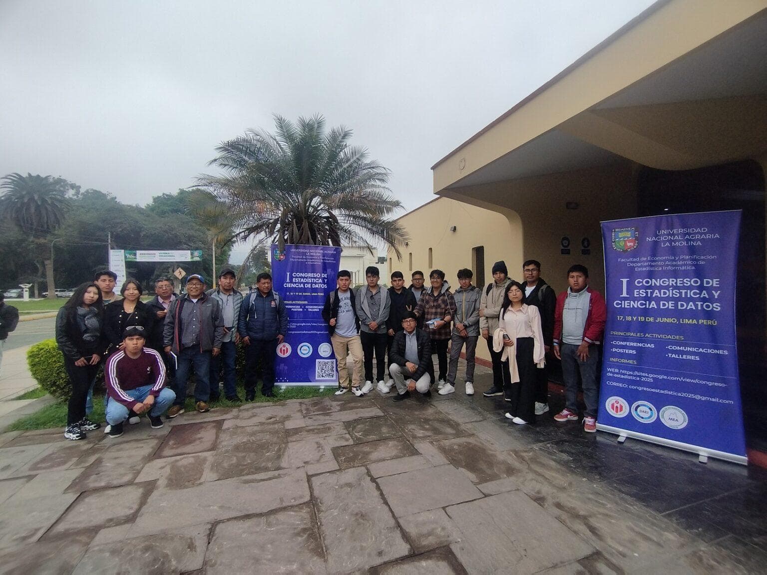 Estudiantes de la FINESI en el I Congreso de Estadística y Ciencia de Datos de la UNALM